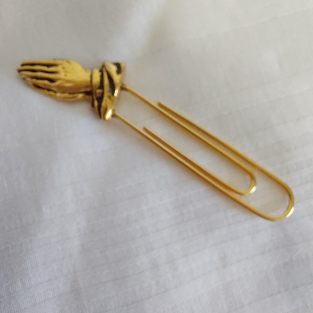 Gold Praying Hands Paper Clip